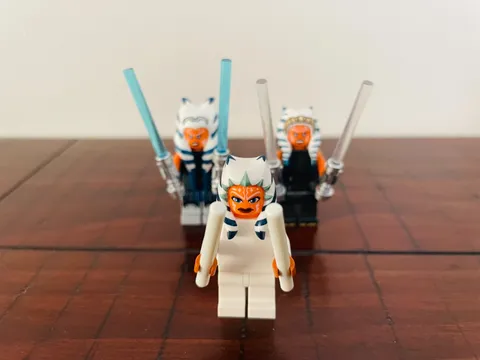 LEGO Star Wars Ahsoka Tano Minifigures sw1300 sw1096 Glow in the dark Lot of 3