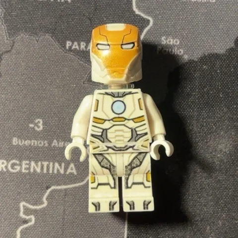 LEGO Marvel Space Iron Man Minifigure SH229 Rare 76049 Avenjet Space Mission