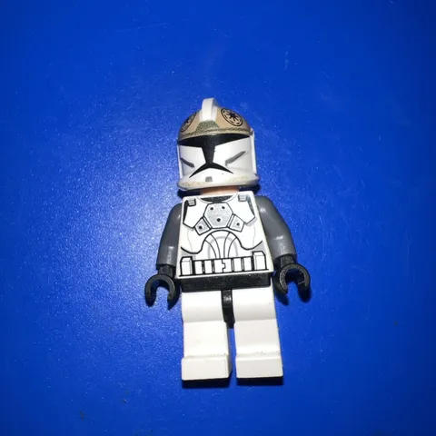 Lego Star Wars Minifigure: Clone Trooper Gunner (Phase 1) - Large Eyes (sw0221)