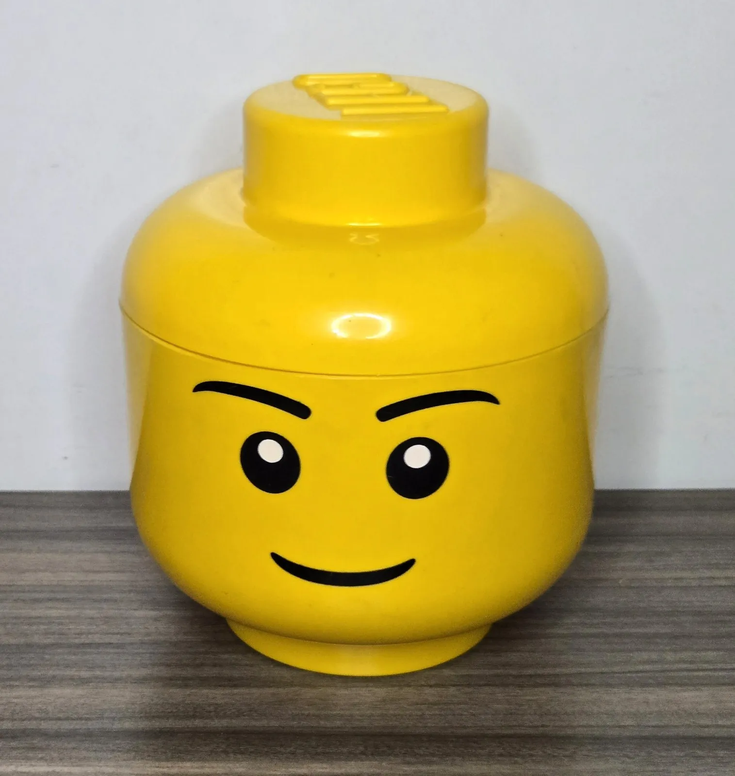 2010 Lego Retired Big Head Storage Empty Container Only 