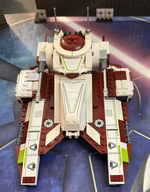 LEGO Star Wars: Republic Fighter Tank (75342)