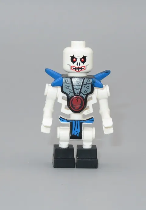 LEGO Ninjago Krazi armor skeleton minifigure 2116