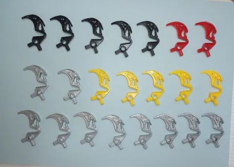 22 Bionicle Lego Pincer Weapon 57565 Barraki Mantax Gray Black Yellow Red 22 pcs