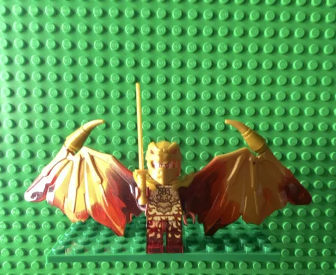 LEGO Minifigure Winged Figure with Large Golden Wings & Staff