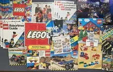 VINTAGE LEGOLAND LEGO BOOKLETS & LITERATURE LOT OF 21 ITEMS FROM 1976 TO 1983