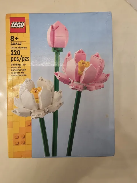  LEGO 40647 Botanicals Lotus Flowers New Sealed 220 Pieces 8+ Builder 