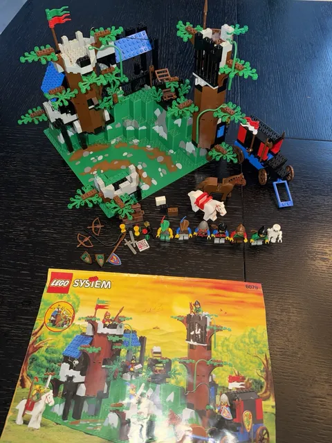 LEGO Castle: Dark Forest Fortress (6079) 100% Complete W/Instructions