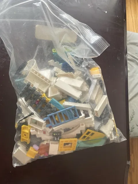 25.3 Oz Lot Of Special Lego Pieces