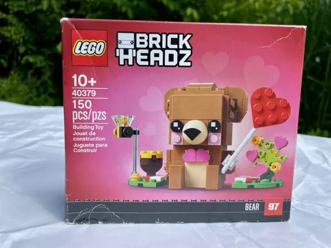 LEGO 40379 BrickHeadz Valentine's Bear 150 Pieces Sealed Box Edge Wear Retired