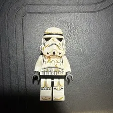 LEGO Star Wars Sandtrooper Minifigure No accessories other than helmet