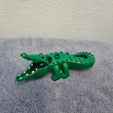 LEGO Duplo Green Crocodile Alligator Animal Figure Hinged Jaw 53915 2006 Vintage