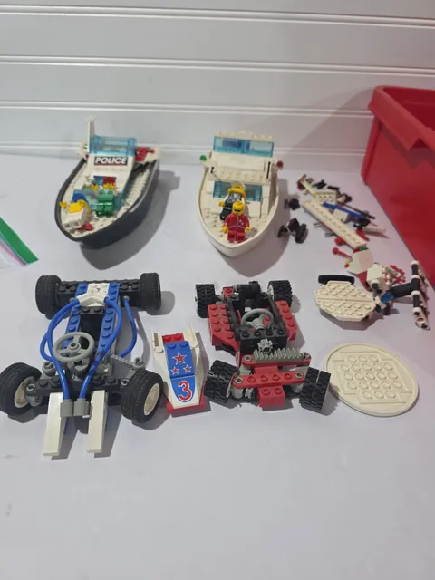 Vintage Lego Police Boats And Cars Mini Figures