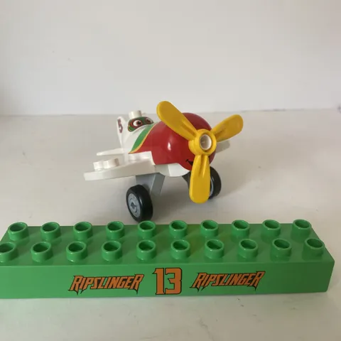 Lego Duplo Disney Pixar Planes El Chupacabra Airplane Plane White Red Green +