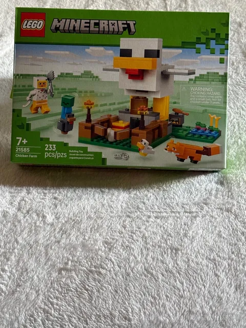 LEGO Minecraft: Chicken Farm (21585) NEW SEALED!