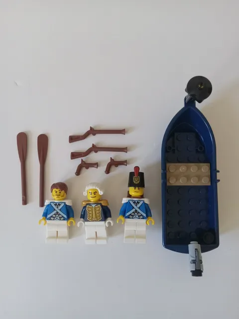 Lego Pirates - Imperial Blue Coat Minifigures from set 70413