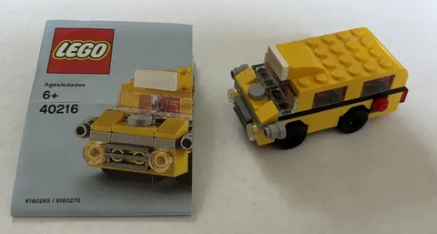 LEGO Set: School Bus (40216) -- Complete with Manual