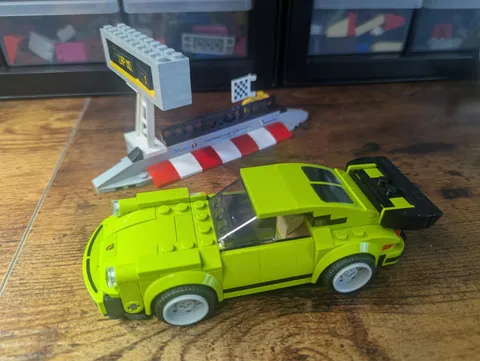 LEGO SPEED CHAMPIONS Porsche 911 75888  Green 911 Porsche & Side Build Only