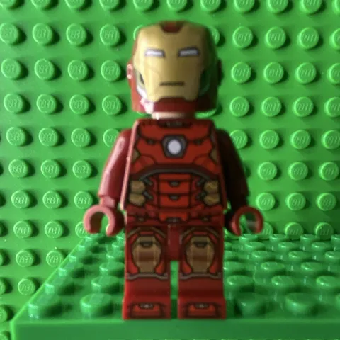 Lego Iron Man 76153 76166 76140 Silver Hexagon on Chest Super Heroes Minifigure
