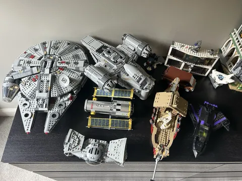 LEGO Star Wars Bulk Lot Mixed Vehicles/Ships Millennium Falcon Multicolor
