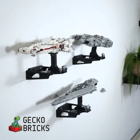 3D Printed Wall Mount for LEGO® Midi-Scale Star Wars Sets - Gecko Bricks