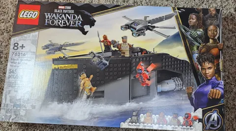 LEGO 76214 Black Panther Wakanda Forever War on the Water 545pcs New