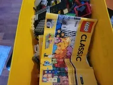 LEGO Classic 10698 Bulk Lot Mixed Bricks Pieces Multicolor Tub w/ Instructions