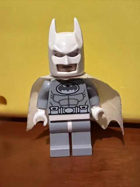 LEGO Arctic Batman Super Heroes Minifigure From Set 76000 2013