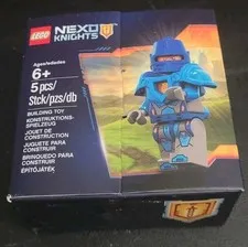 LEGO Nexo Knights: King's Guard Set 5004390 2016 NEW