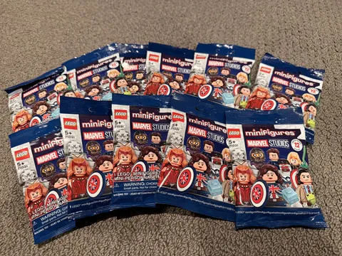 LEGO 71031 Marvel Studios - 11 Minifigures Foil Packs Series 1 - Sealed, New
