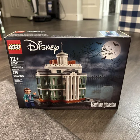 LEGO 40521 Mini Disney World The Haunted Mansion, Disney Park Attraction NEW
