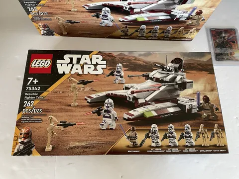 LEGO Star Wars: Republic Fighter Tank (75342) | New | Retired | Free Ship