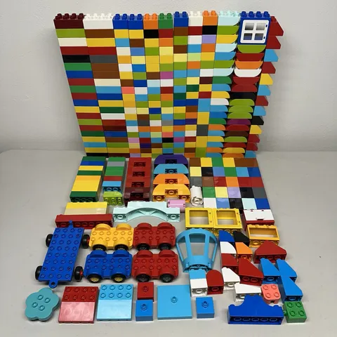 Lego Duplo Brick Bulk 320 Pieces 7 Lbs Assorted Colors 2x2 2x4 Cars Lot #3