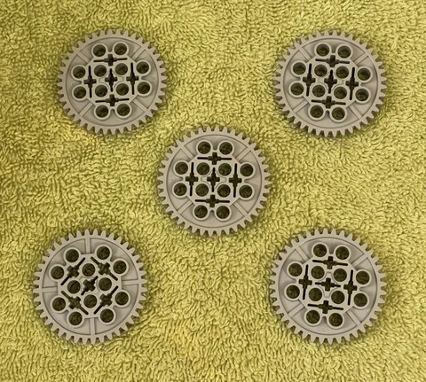 *LOT of 5* LEGO Technic - 40 Tooth Gear {Light Gray & Light Bluish Gray} - 3649