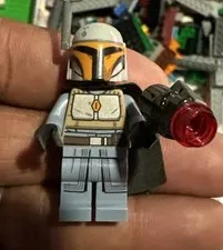 LEGO Disney Star Wars- Mandalorian Tribe Warrior-Female Bluish Gray - sw1077