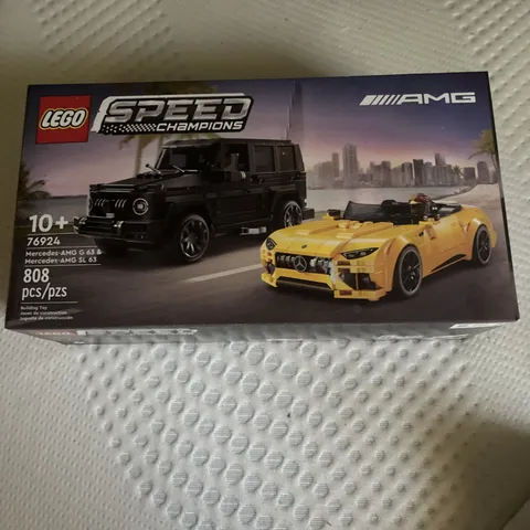 LEGO SPEED CHAMPIONS: Mercedes-AMG G 63 & Mercedes-AMG Sl 63 (76924)