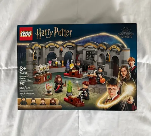 LEGO 76431 Harry Potter Hogwarts Castle Potions Class 397 pcs New Box Lego Set