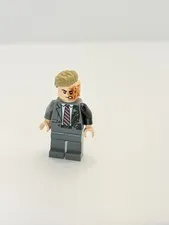 Lego Super Heroes The Dark Knight Trilogy Two-Face Minifigure sh1023