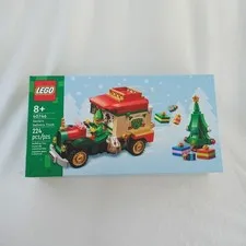 LEGO Santa’s Delivery Truck 40746 (New Unopened!)