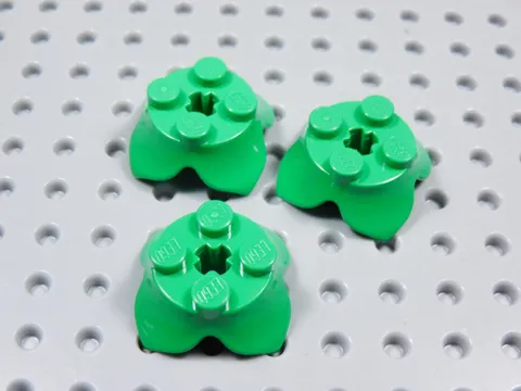 LEGO Lot of 3 Bright Green Plant Leaves 2x2 w/ 4 Petals Axle Hole Minifig BV