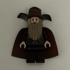 LEGO Radagast Minifigure The Hobbit Cape Hat Beard (authentic).