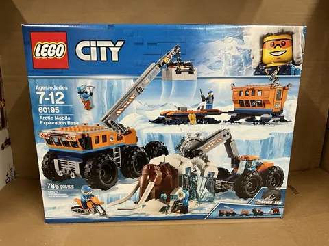 LEGO CITY: Arctic Mobile Exploration Base (60195)-new, sealed