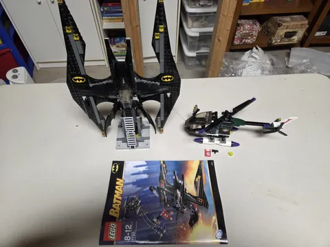7782 The Batwing The Joker's Aerial Assault (No Minifigs, 99%complete Read Desc)
