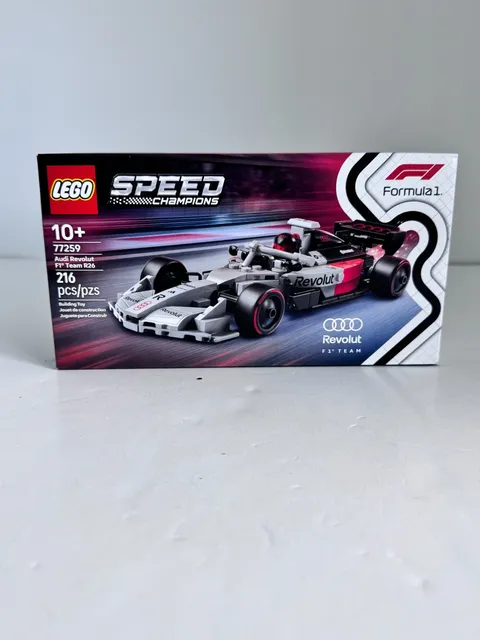 LEGO Speed Champions Audi Revolut F1 Team R26 77259 Complete Set 216 pcs 10+