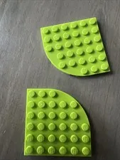 LEGO 6003 Lime Plate, Round Corner 6 x 6 - 2 Pieces