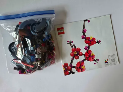 LEGO Botanicals: Plum Blossom 10369 - Used, Original Manual, 99% of pieces