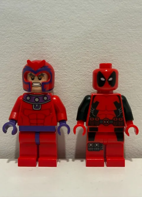 LEGO 6866 Deadpool and Magneto Near Mint Authentic Minifigure Genuine