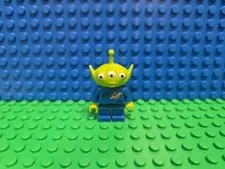 LEGO Alien Minifigure Yellow Splotch toy015 7596 Toy Story CMF Lot Rare Retired 