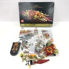Retired, Assumed Complete LEGO Botanicals 10314 Dried Flower Centerpiece