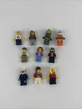 10 Lego CITY Minifigure Lot 10 Assorted People Citizens Workers
