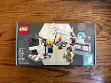 LEGO Ideas Research Institute (21110) NEW & SEALED IN ORIGINAL BOX